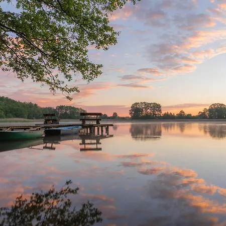 Fischadler - Mit Terrasse, Kamin, Bootsverleih & Seezugang Apartment