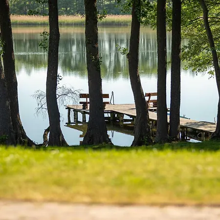 Fischadler - Mit Terrasse, Kamin, Bootsverleih & Seezugang Apartment